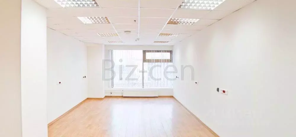 Офис в Санкт-Петербург пл. Александра Невского, 2 (28 м) - Фото 2