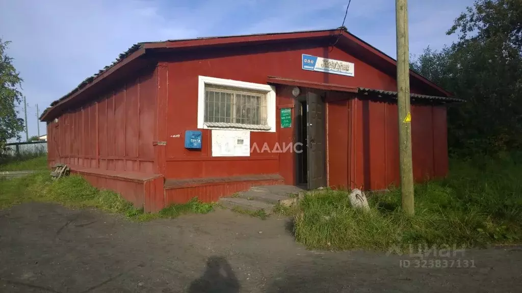 Торговая площадь в Карелия, Кемь ул. Ленина, 75 (85 м) - Фото 1