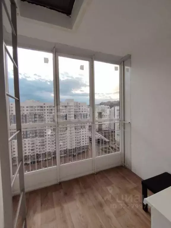 2-к кв. Красноярский край, Красноярск ул. Лесников, 25А (32.1 м) - Фото 1