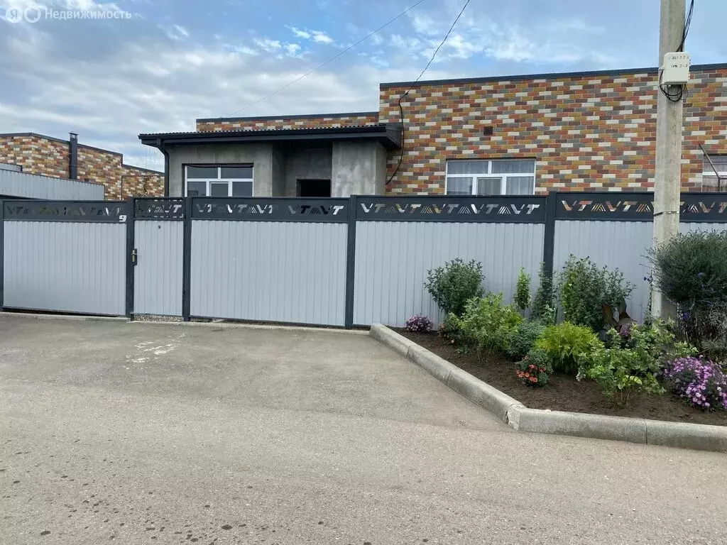 Дом в Михайловск, улица Николая Жуковского, 9 (100 м) - Фото 2