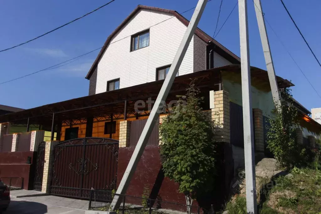 Дом в Ханты-Мансийский АО, Нягань ул. 20 лет Нягани (164 м) - Фото 1