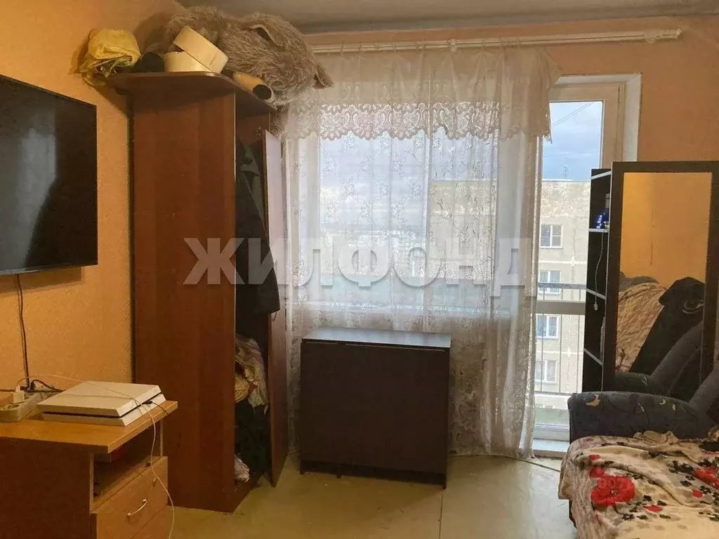 3-к кв. Новосибирская область, Новосибирск Гусинобродское ш., 17 (59.9 ... - Фото 0