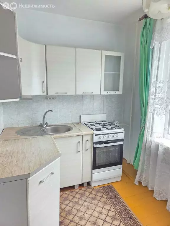 2-комнатная квартира: Соликамск, улица Парижской Коммуны, 6 (36.1 м) - Фото 1