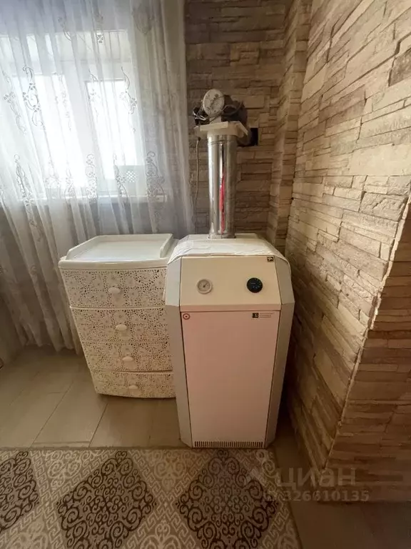 Коттедж в Оренбургская область, Соль-Илецк Красноармейская ул., 33 ... - Фото 1