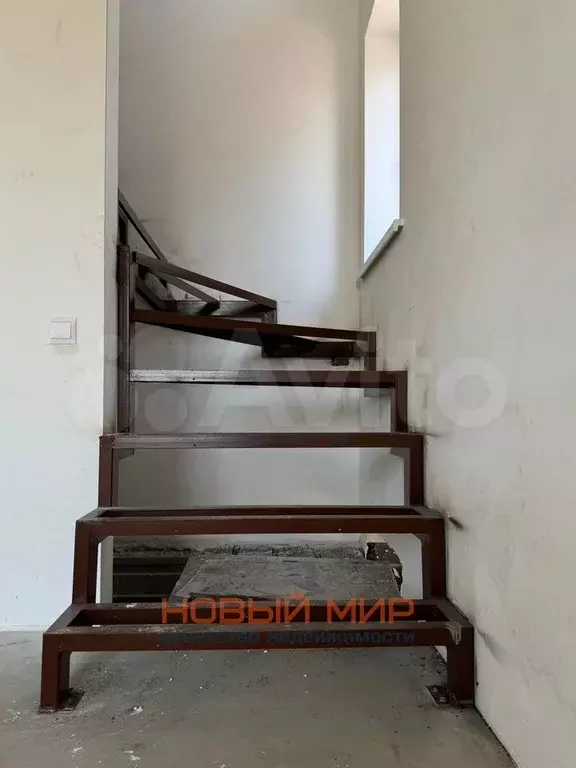 Коттедж 180 м на участке 5,3 сот. - Фото 1