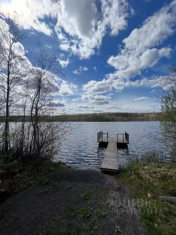 Дом в Карелия, Кондопожский муниципальный район, Петровское с/пос, д. ... - Фото 2