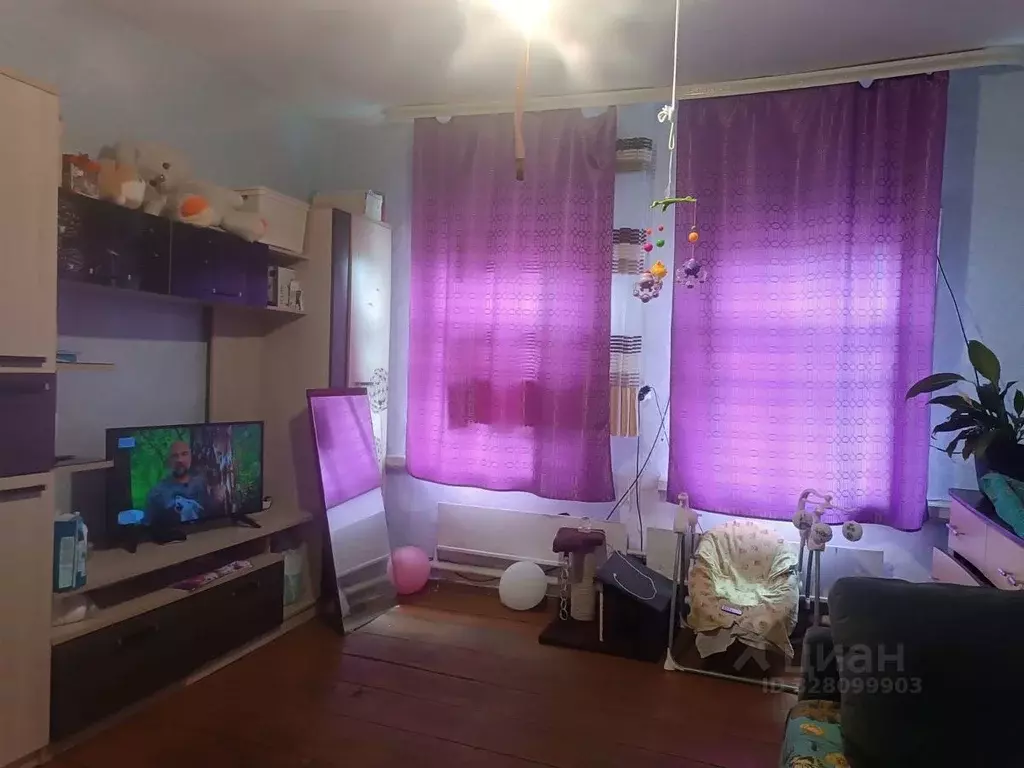 Дом в Кемеровская область, Мыски Томская ул. (41 м) - Фото 1