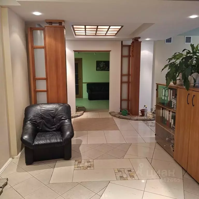 Офис в Свердловская область, Екатеринбург ул. Радищева, 33 (18 м) - Фото 1