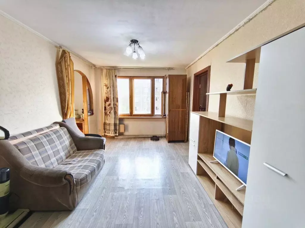2-к кв. Свердловская область, Екатеринбург ул. Пехотинцев, 19 (36.5 м) - Фото 2