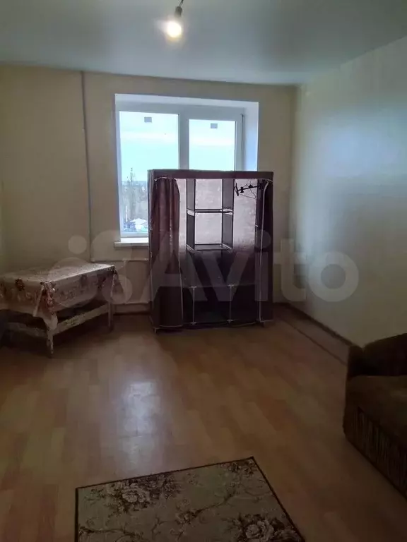 1-к. квартира, 35 м, 3/3 эт. - Фото 1