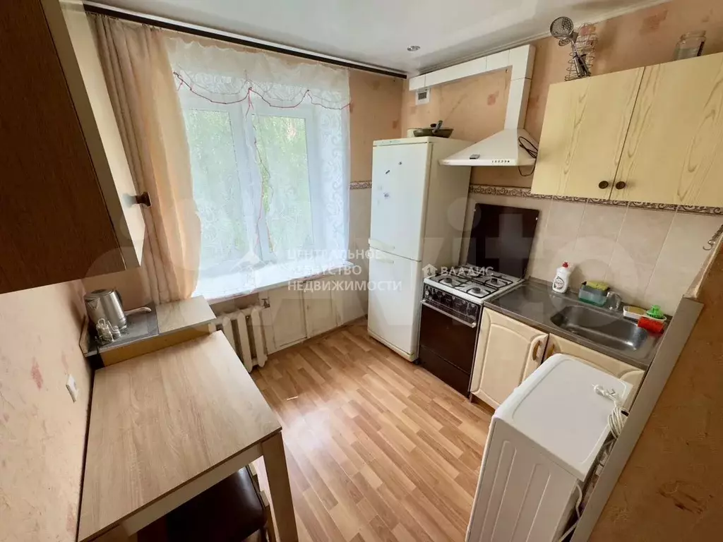1-к. квартира, 30 м, 5/5 эт. - Фото 0