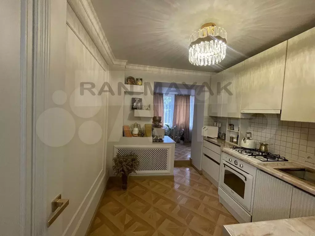 3-к. квартира, 60,6 м, 2/9 эт. - Фото 0
