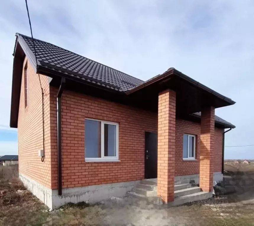 Дом в Краснодарский край, Северский район, Ильское городское ... - Фото 0