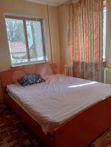 Комната 12 м в 3-к., 2/3 эт. - Фото 0