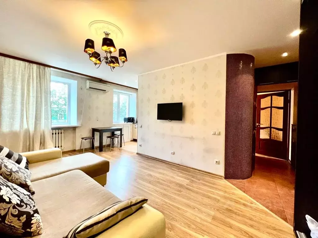 2-к кв. Пермский край, Пермь ул. Швецова, 41 (50.0 м) - Фото 2