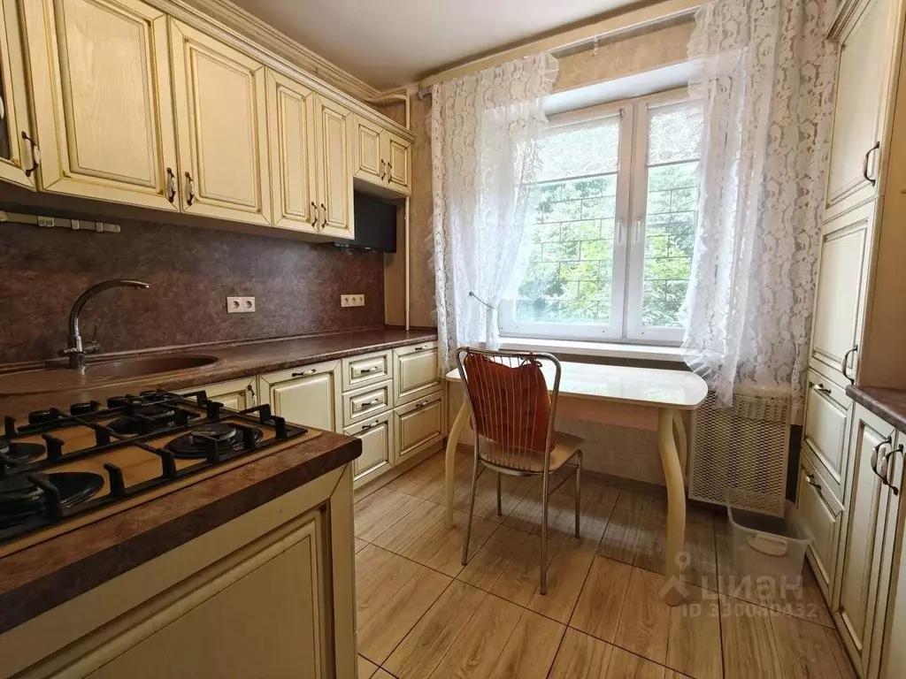 2-к кв. Московская область, Подольск Октябрьский просп., 23 (50.0 м) - Фото 2
