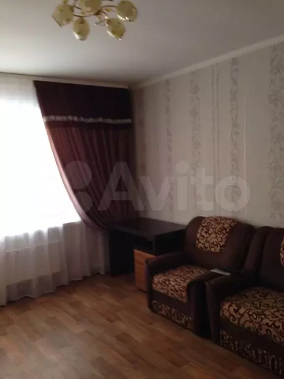 2-к. квартира, 60м, 3/5эт. - Фото 0