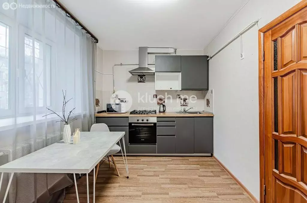 1-комнатная квартира: Казань, улица Исмаила Гаспринского, 31 (35.2 м) - Фото 1