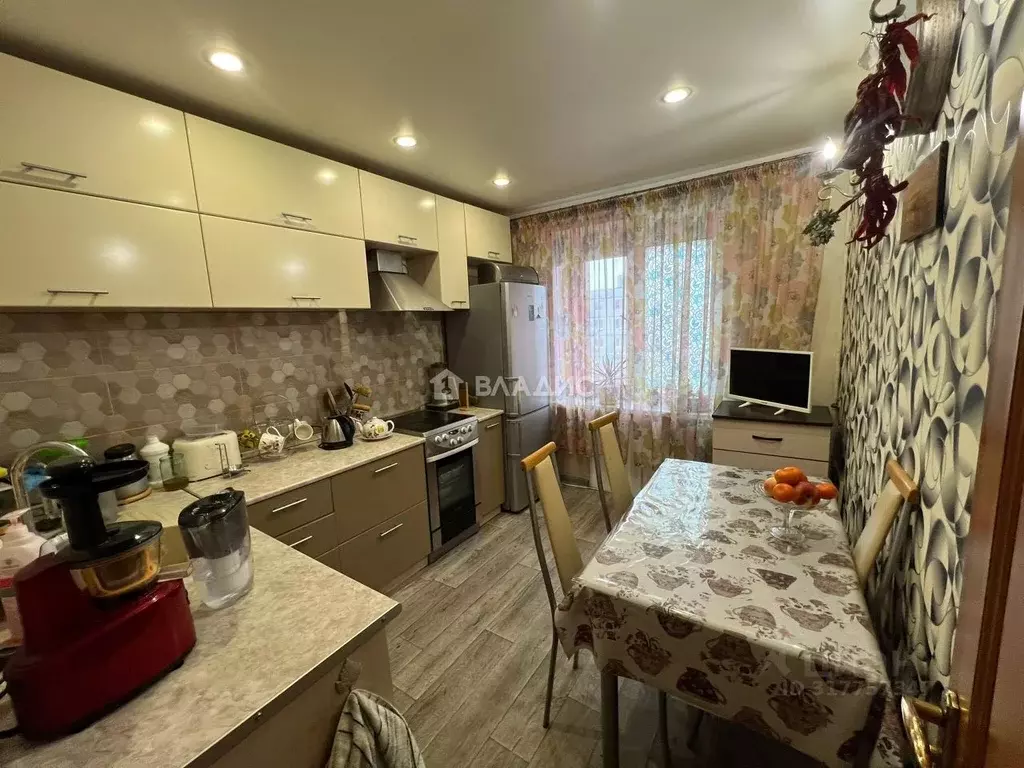 3-к кв. Белгородская область, Старый Оскол Жукова мкр, 25 (61.2 м) - Фото 0