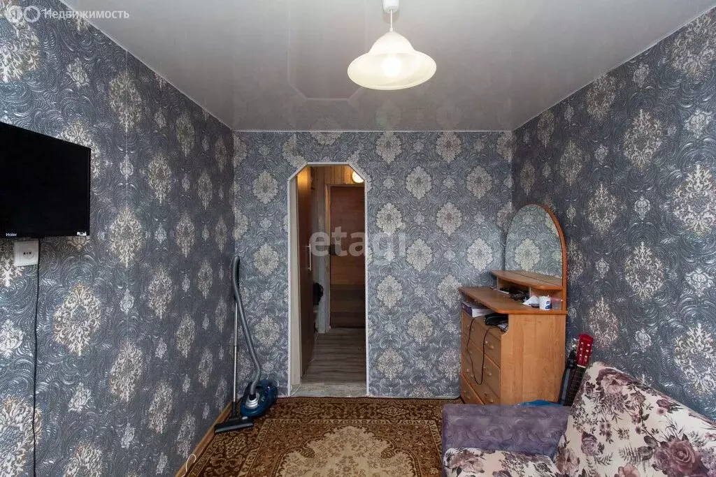 Квартира-студия: Тюмень, улица Республики, 241 (13.3 м) - Фото 1