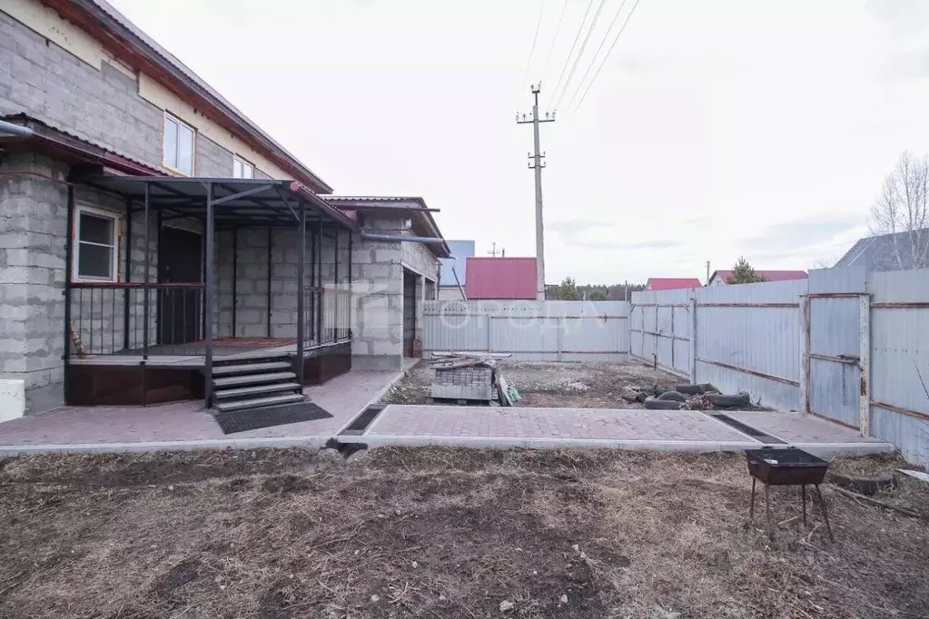 Дом в Алтайский край, Барнаул городской округ, пос. Лесной пер. 18-й, ... - Фото 1