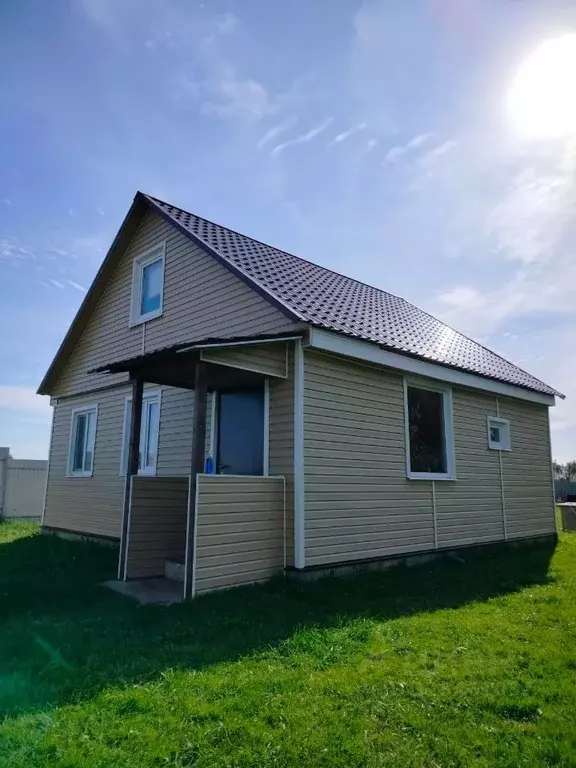 Дом в Тверская область, Конаковский муниципальный округ, д. Новенькое ... - Фото 1