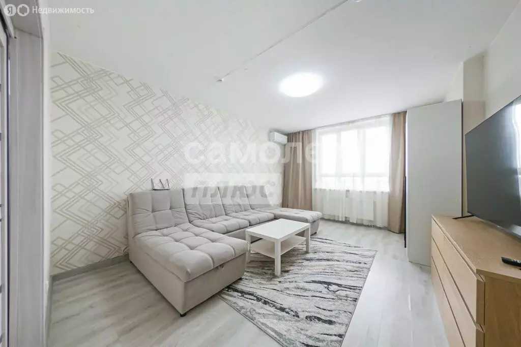 2-комнатная квартира: Екатеринбург, Просторная улица, 91 (62.4 м) - Фото 1