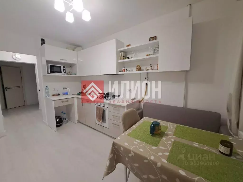 2-к кв. Севастополь ул. Астана Кесаева, 5/1 (57.3 м) - Фото 0