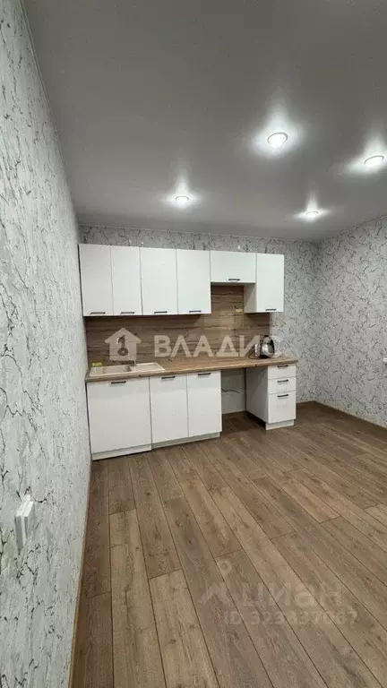 Дом в Бурятия, Улан-Удэ ул. Солбона Ангабаева, 193 (132 м) - Фото 1