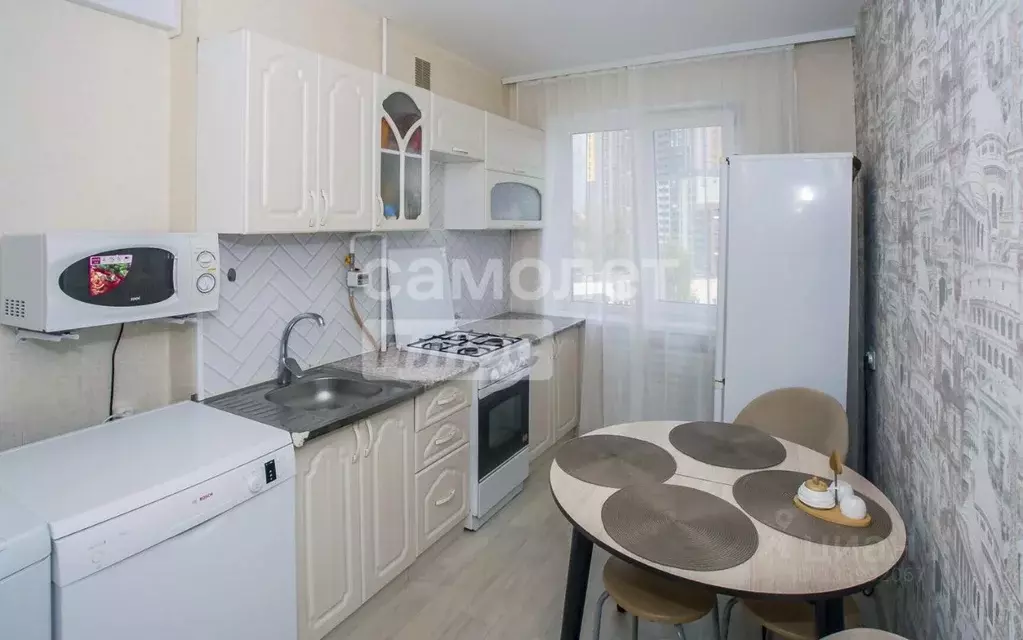 3-к кв. Пермский край, Пермь Парашютная ул., 7А (60.0 м) - Фото 1