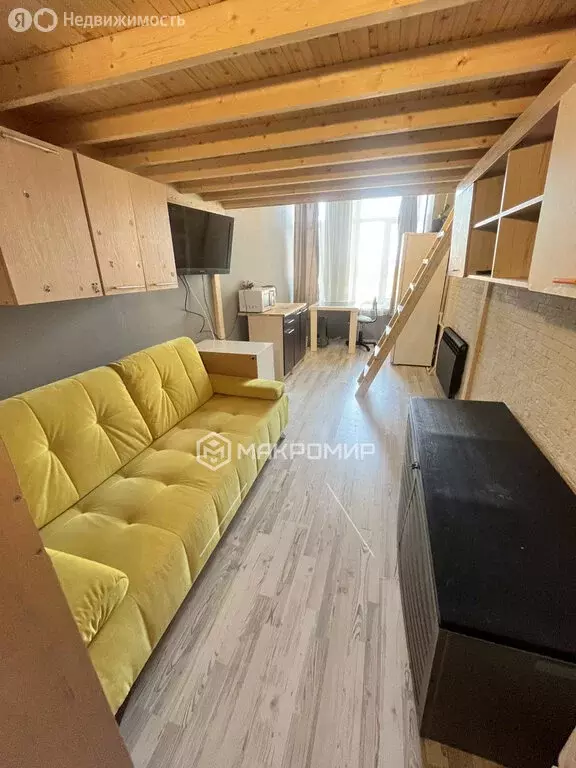 1к в 9-комнатной квартире (18 м) - Фото 1