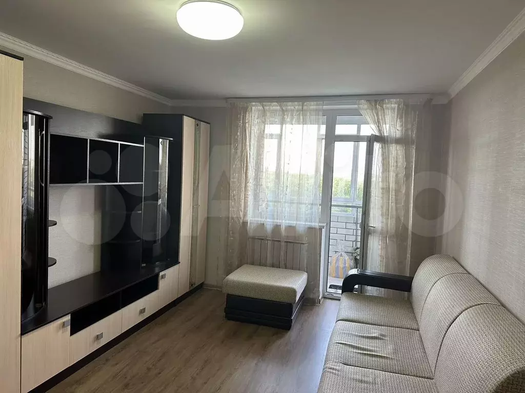 1-к. квартира, 44 м, 9/16 эт. - Фото 1
