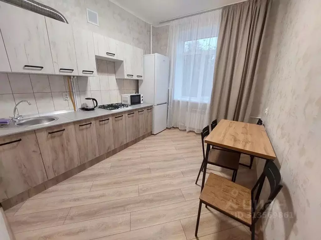 2-к кв. Тульская область, Новомосковск Комсомольская ул., 41 (60.0 м) - Фото 0