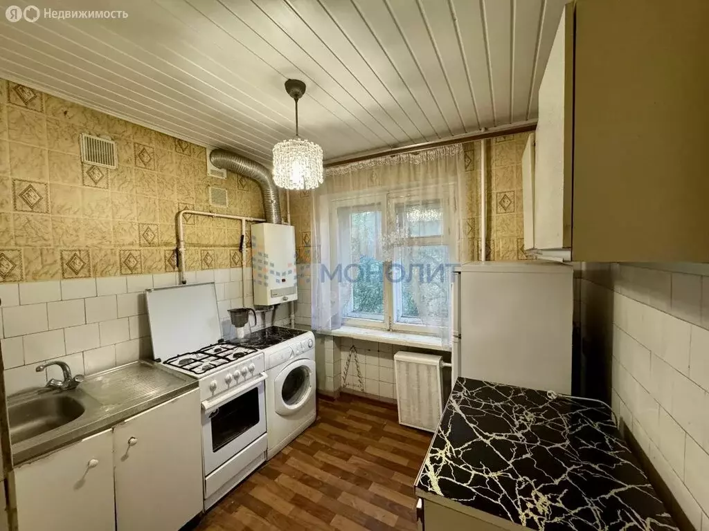 3-комнатная квартира: Нижний Новгород, улица Бекетова, 1А (57.1 м) - Фото 1