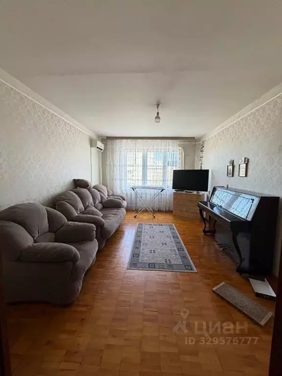 3-к кв. Волгоградская область, Волгоград Семь Ветров мкр, ул. ... - Фото 1