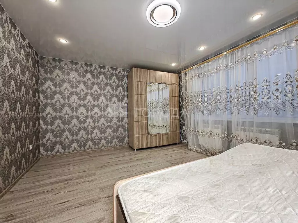 2-к кв. Новосибирская область, Новосибирск ул. Авиастроителей, 18 ... - Фото 1