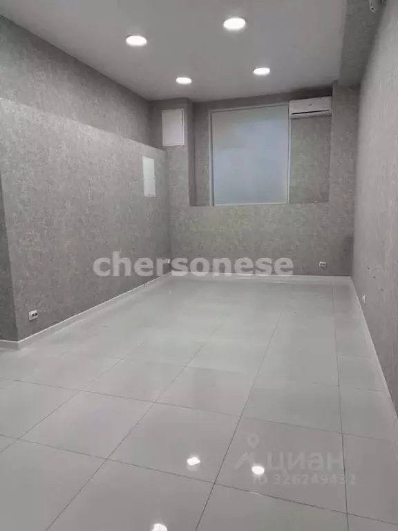 Помещение свободного назначения в Севастополь ул. Тульская, 16 (33 м) - Фото 2