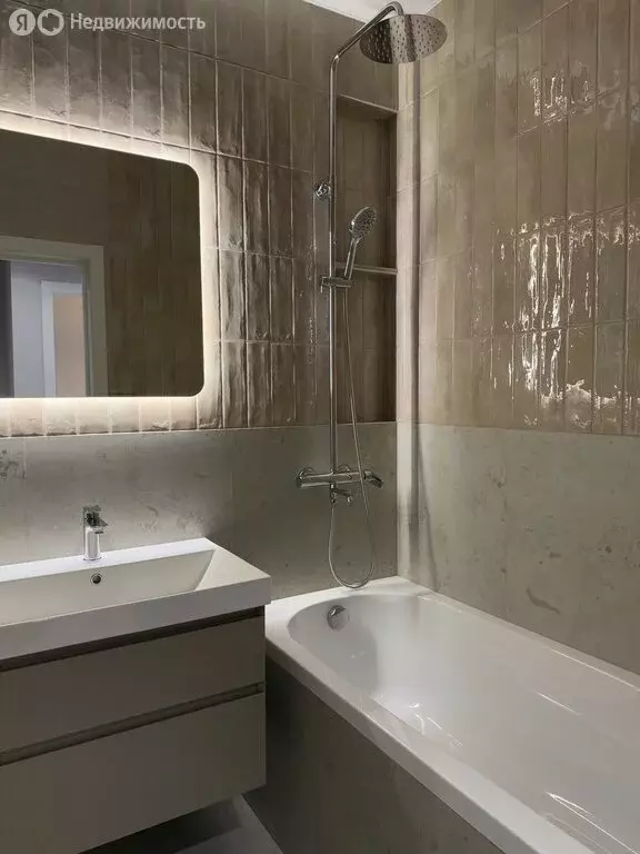 1-комнатная квартира: Екатеринбург, улица Мира, 47/7 (42 м) - Фото 1