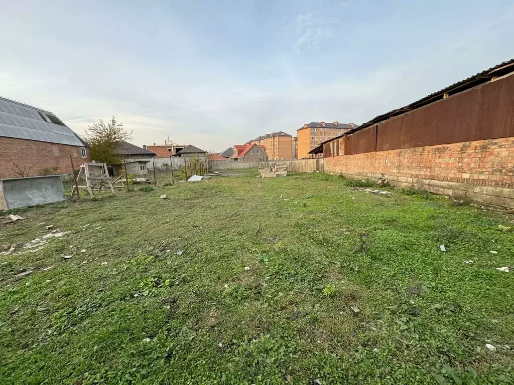Участок в Чеченская республика, Грозный ул. Нахимова, 165 (8.0 сот.) - Фото 0