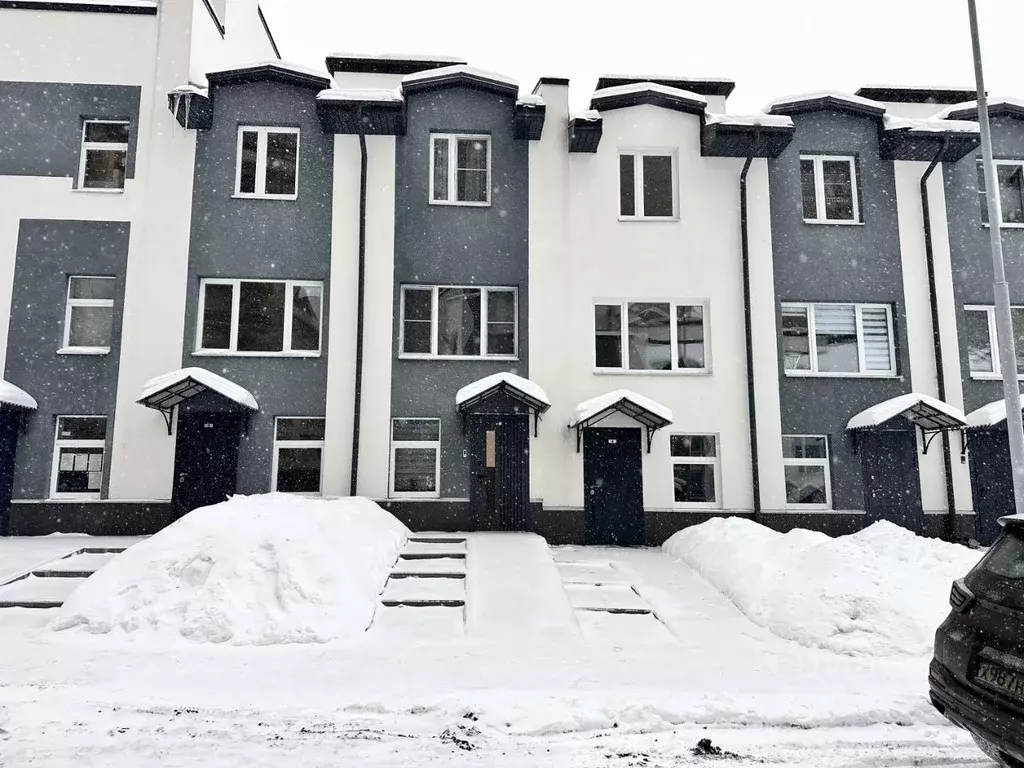 4-к кв. Ленинградская область, Мурино Всеволожский район, Садовая ул., ... - Фото 2