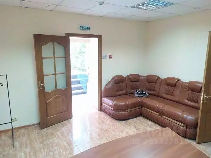 Офис в Севастополь ул. Большая Морская, 52 (105 м) - Фото 2