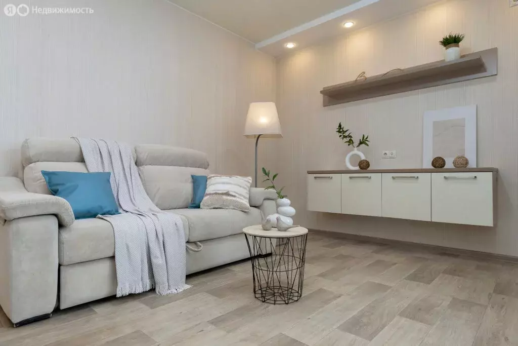 2-комнатная квартира: Благовещенск, улица Василенко, 20/3 (56 м) - Фото 1