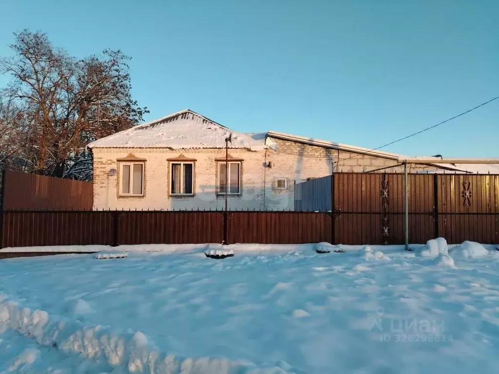 Дом в Белгородская область, Чернянский район, Ездоченское с/пос, пос. ... - Фото 1