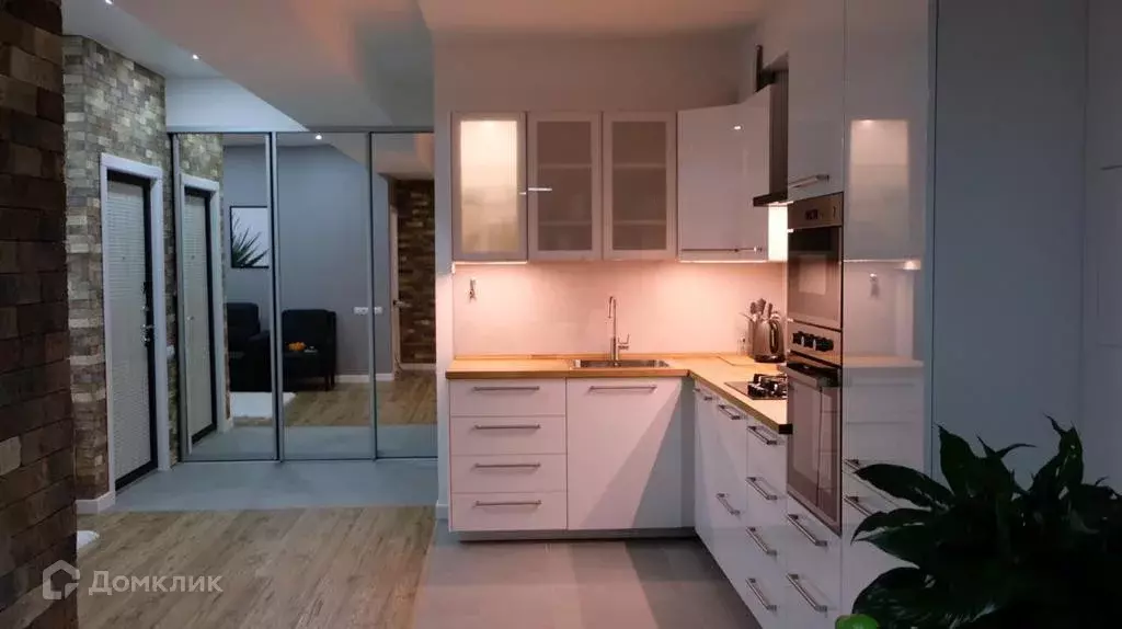 Продаётся 1-к квартира, 57.1 м - Фото 0