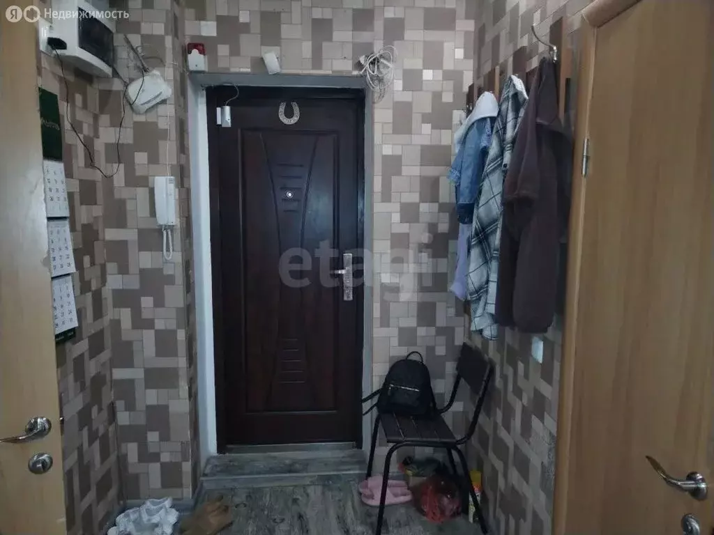 3-комнатная квартира: Феодосия, улица Грина, 35 (70.6 м) - Фото 2