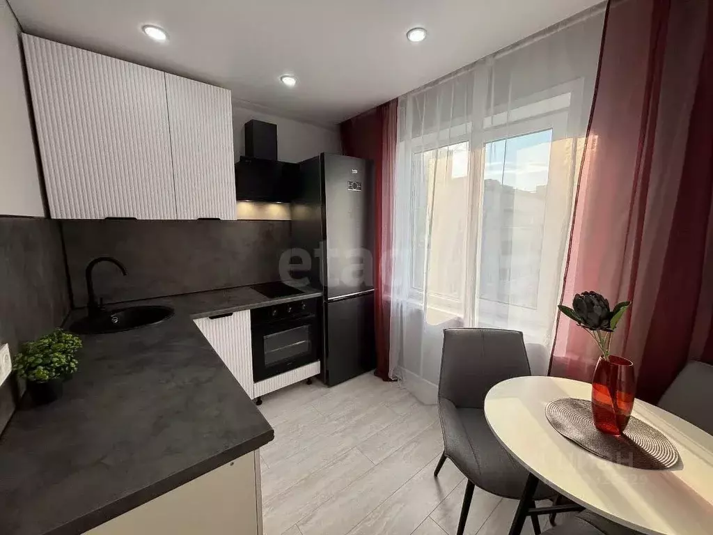 1-к кв. Кемеровская область, Юрга просп. Победы, 28А (33.6 м) - Фото 1