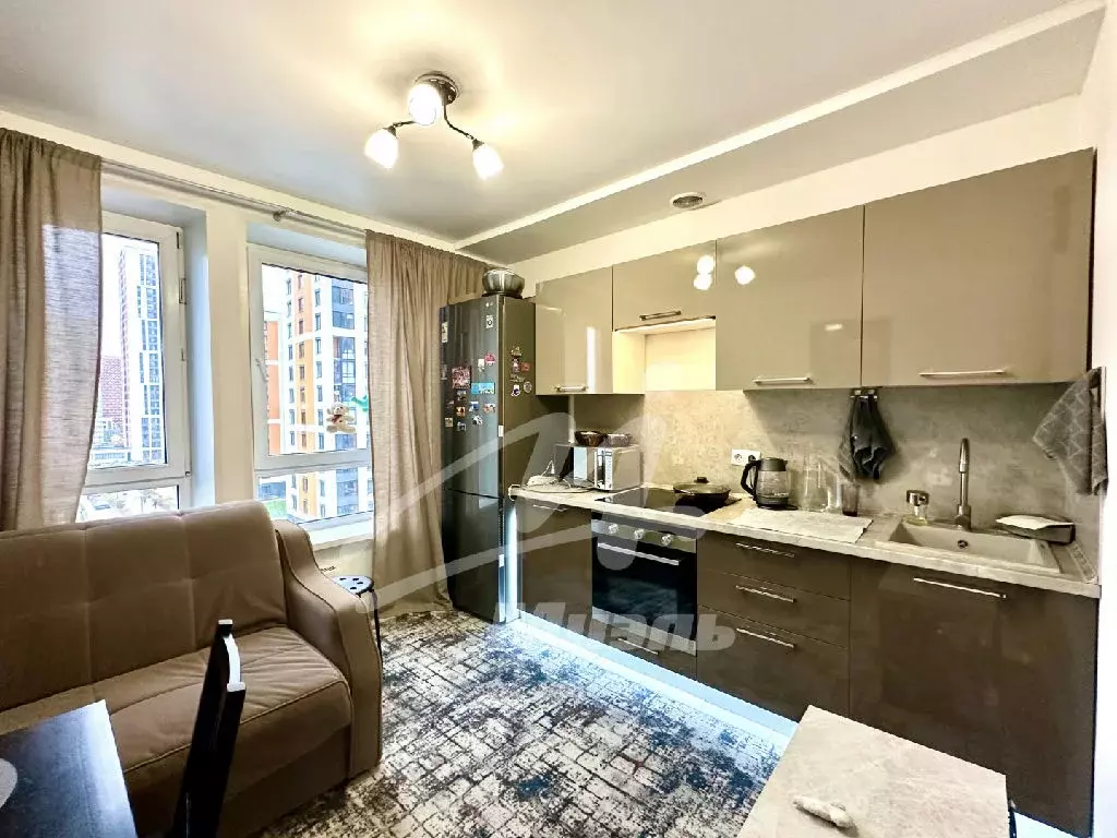 Продается 1-комнатная квартира - Фото 1