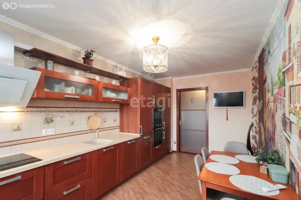 3-комнатная квартира: Тюмень, улица Самарцева, 3 (87.1 м) - Фото 1