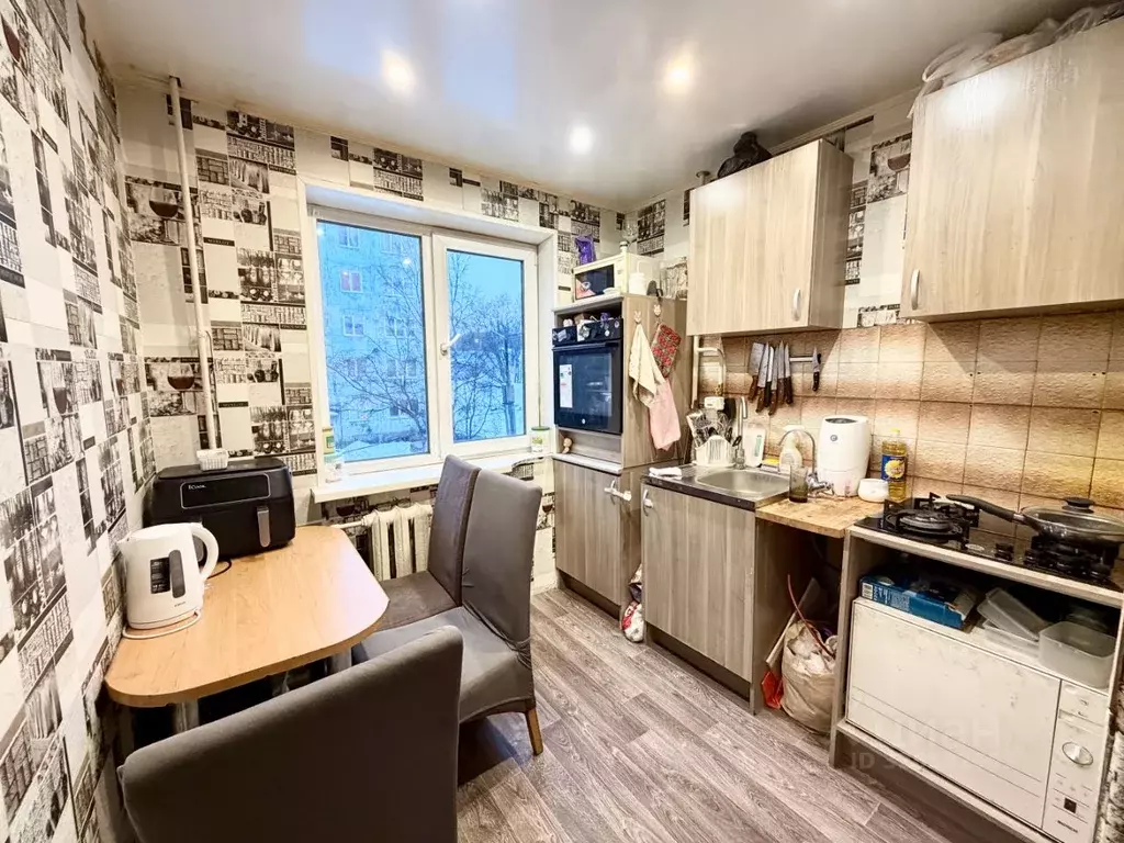 2-к кв. Мурманская область, Мурманск ул. Свердлова, 4к2 (44.0 м) - Фото 1