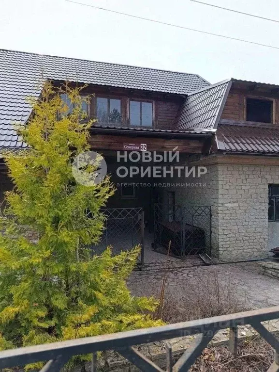 Дом в Свердловская область, Сысертский муниципальный округ, пос. ... - Фото 1
